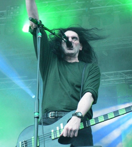 http://www.typeonegative.net